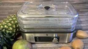 WMF Küchenminis Dörrautomat Snack to go im Test