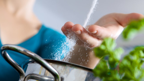 Gericht versalzen? Mit diesem Trick retten Sie Ihr Essen!
