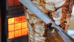 Polizei zieht 1.600 Kilo Gammel-Döner aus dem Verkehr