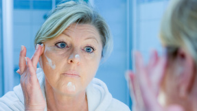 Hyaluronsäure  hilft sie tatsächlich gegen Falten?
