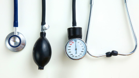 Blutdrucksenker: Das hilft bei Hypertonie!