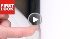 Ultradünner LG W7: OLED-TV hängt nur an Magneten!