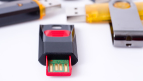 Warum sind fremde Daten auf brandneuen USB-Sticks?