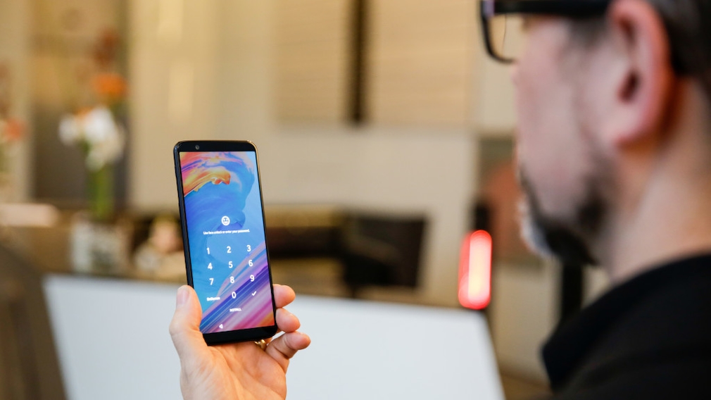 OnePlus 5T