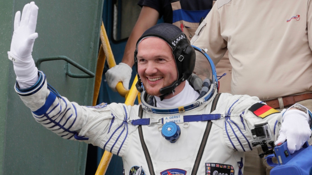 Raumfahrt: Alexander Gerst ist zurück auf der Erde! - COMPUTER BILD