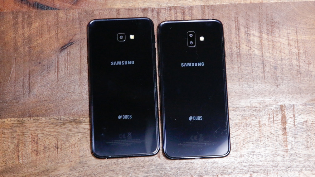 Samsung Galaxy J6 Plus: Preis, Release, Kauf Äußerlich kann man das Galaxy J6+ nur durch die zwei Kamera-Linsen vom Galaxy J4+ unterscheiden. 