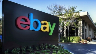 Schild mit eBay-Logo