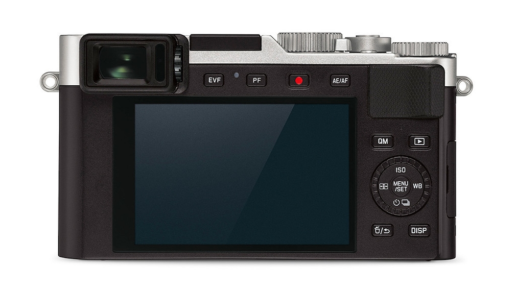 Leica D-Lux 7: Edel-Kompaktkamera mit großem Sensor Schade: Das Display der Leica D-Lux 7 lässt sich leider nicht ausklappen. Gut: Der Sucher fällt schön groß aus (Suchervergrößerung 0,70-fach). 