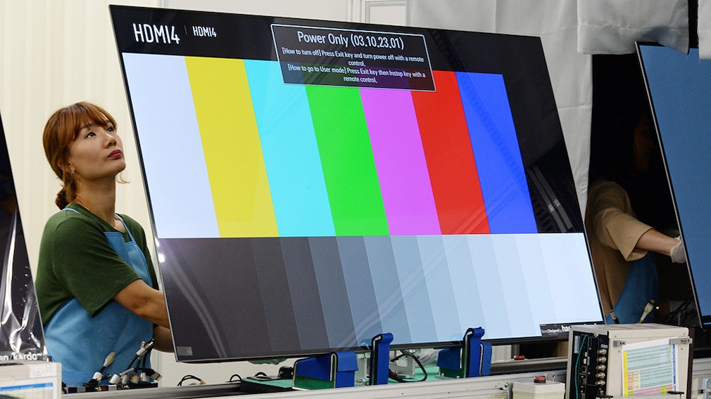 Neuer LG OLED C9 im Test: Das ist der beste Fernseher fürs Geld! LG stellt Farben und Graustufen von seinen OLED-Fernsehern ab Werk sehr gut ein. 