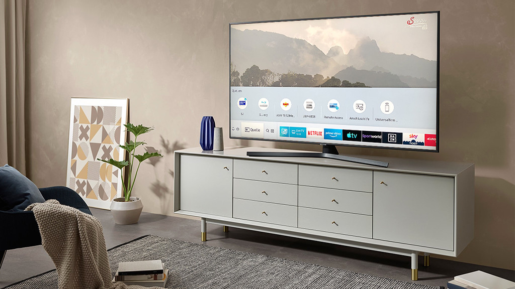 Der Samsung RU7409 zählt zu den besten Fernsehern unter 1000 Euro. © Samsung, COMPUTER BILD