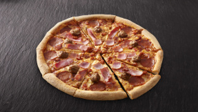 Angst vor Brexit: Domino’s legt massenweise Vorräte an