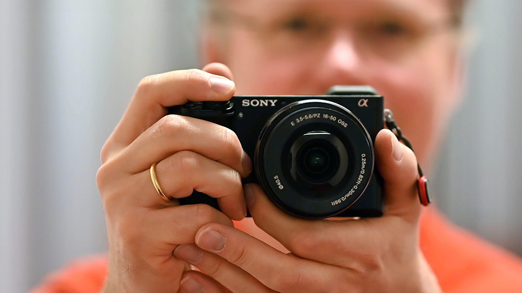 Sony-Alpha-6100A-Test-der-Systemkamera-f-r-Einsteiger