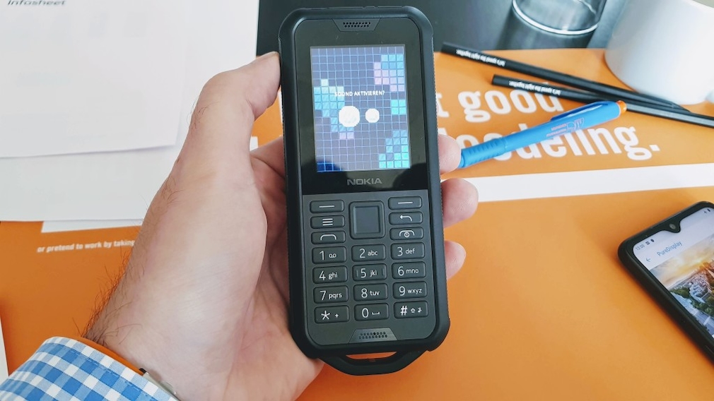 Nokia 800 Tough OutdoorHandy im Test COMPUTER BILD