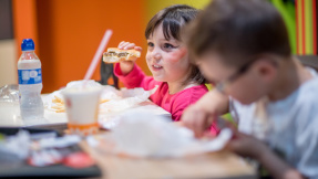McDonald‘s: Happy Meal bald ganz ohne Spielzeug?