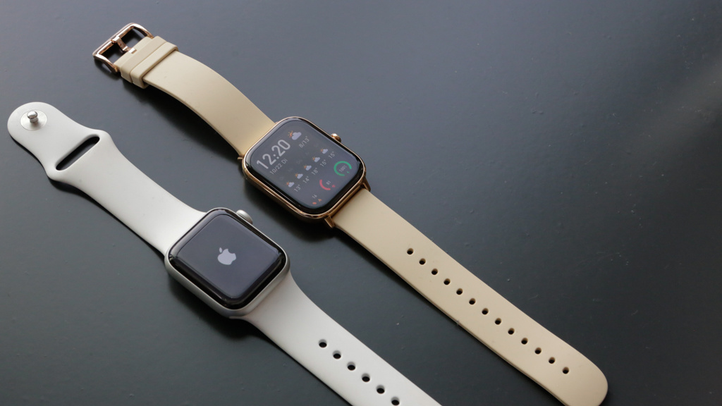 Watch xiaomi сравнить. Amazfit GTS 2 И Apple watch. Amazfit GTS 4 И Apple watch. Xiaomi Amazfit GTS Gold. Apple IWATCH 3 42mm Amazfit GTS 2.
