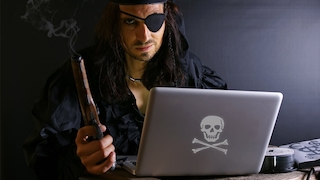 Pirat am Laptop