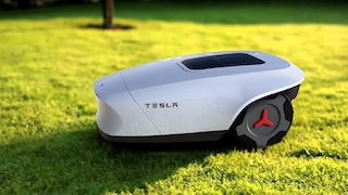 Tesla Mähroboter