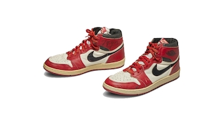 Nike Air Jordan 1s (1985)