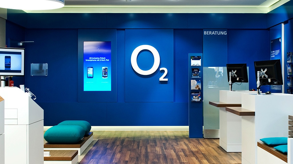 O2 Store Digital Screen Aura: O2 lässt künstliche Intelligenz auf Kunden los - COMPUTER BILD