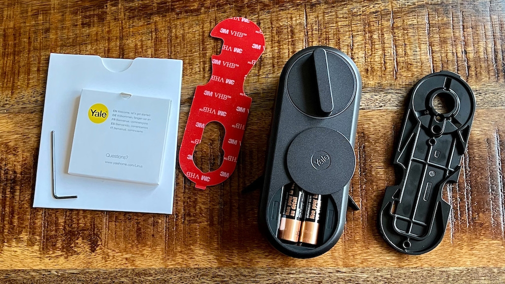 Yale Linus Smart Lock, scope of delivery