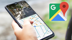 Google Street View in Android mit geteilter Ansicht © Google, iStock.com/Kanawa_Studio