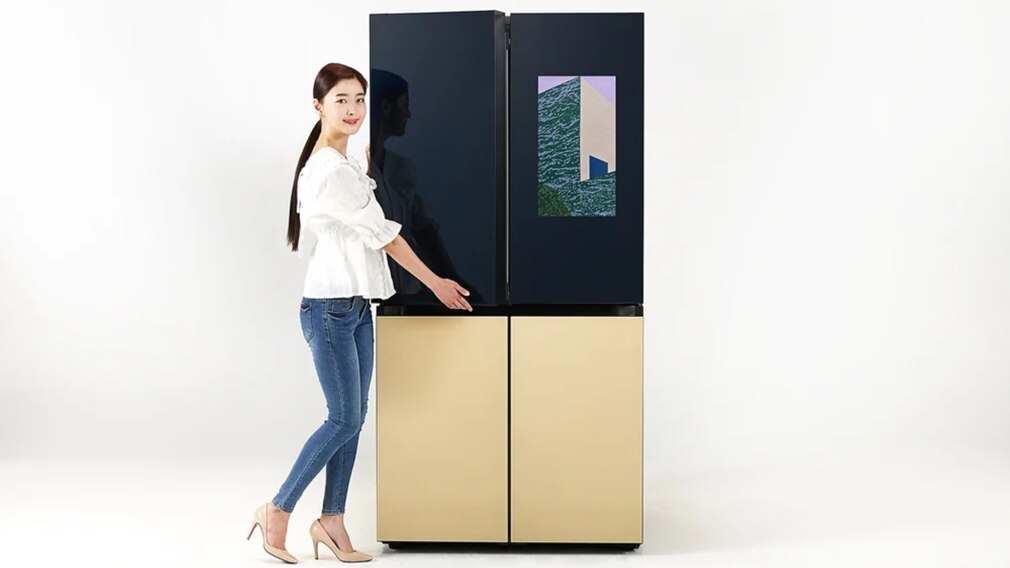 https www computerbild de artikel cb news smart home samsung bespoke kuehlschraenke xxl display 30145605 html