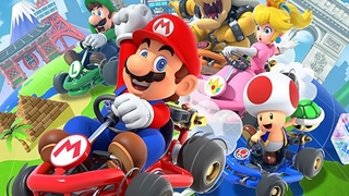 Mario-Kart-Charaktere in ihren Autos