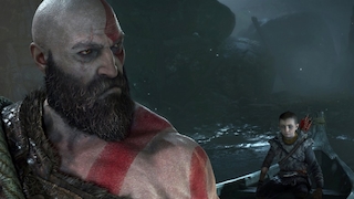 Kratos mit seinem Sohn Atreus auf einem Boot