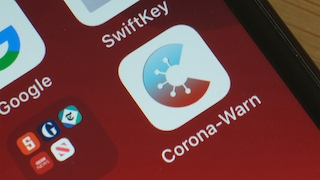 Corona-Warn-App auf einem Smartphone.