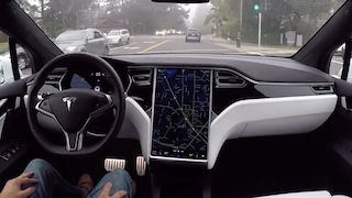 Tesla: Autopilot