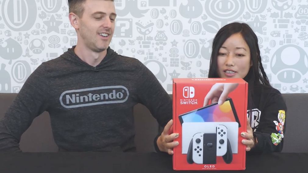 Switch OLED Unboxing