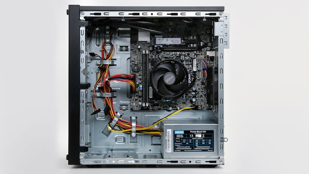 Aldi-PC Medion Akoya P53004 in the test Aldi-PC Medion Akoya P53004 in the test