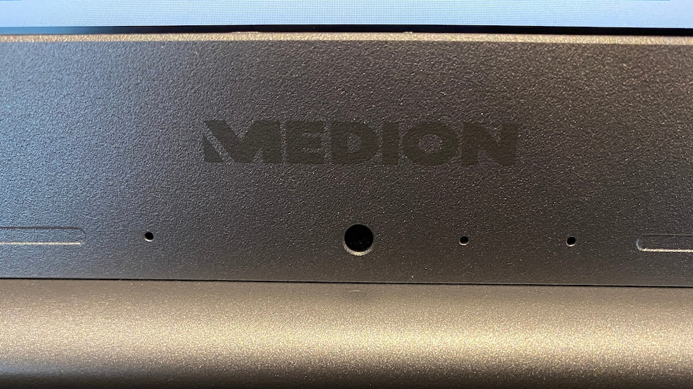 Medion Akoya S15449 (MD63945) in the test