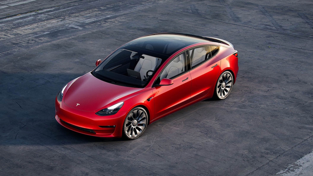 Tesla: Model 3