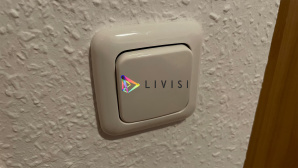 Lichtschalter mit Livisi Logo © COMPUTER BILD / Janina Carlsen