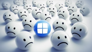 Windows 11 im Test: Vereinfachte Bedienung gegen�ber Windows 10? Wie schl�gt sich Windows 11 im Alltag? Ein Kommentar soll das beleuchten. © Microsoft, iStock.com/peterschreiber.media