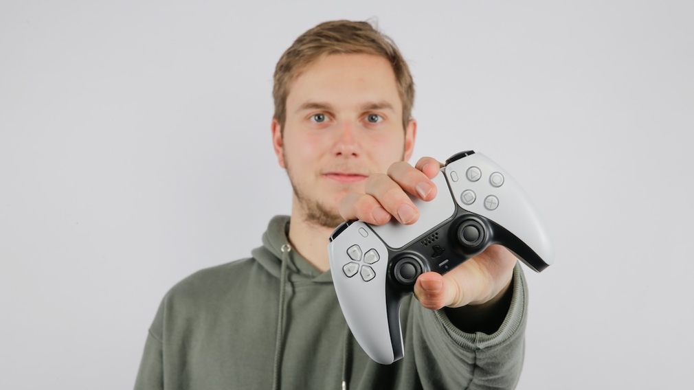 PlayStation 5: Auf 3 einfachen Wegen die Akkulaufzeit des Controllers  verlängern