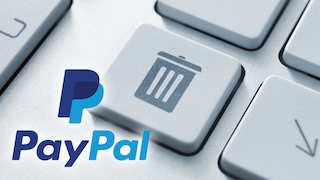 PayPal-Schrift vor PC-Tastatur