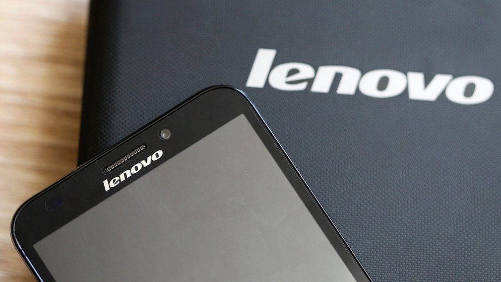 Lenovo Smartphone und Lenovo Laptop 