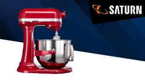 Saturn-Angebot: KitchenAid-Küchenmaschine mit starkem Rabatt kaufen © Saturn, iStock.com/Natalya Svetlova