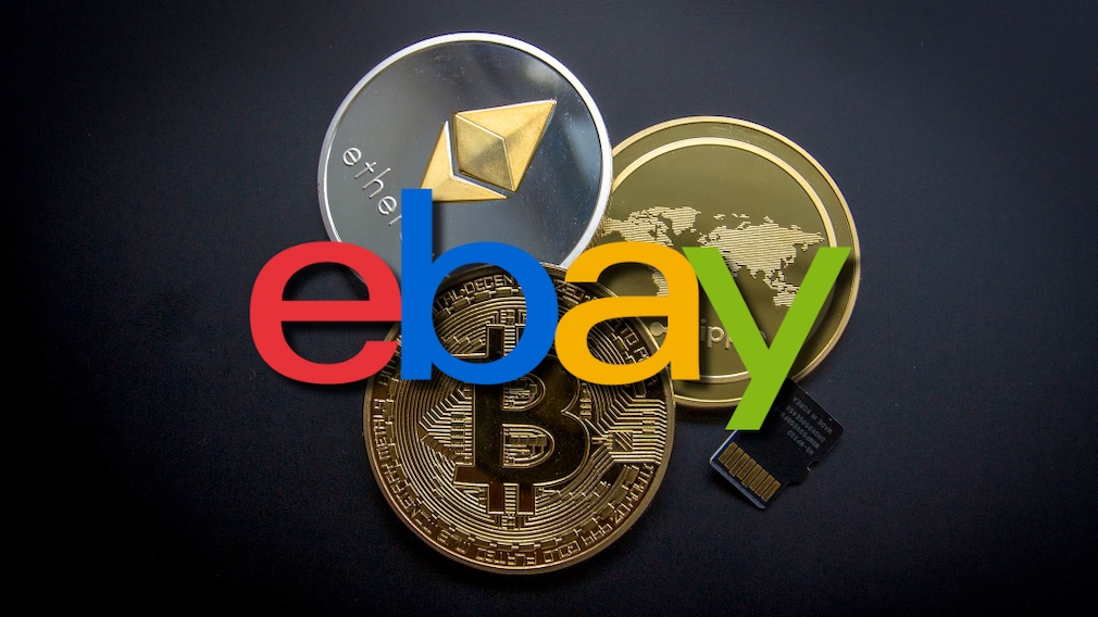 Ebay-Logo vor Kryptowährungen