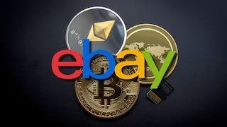 Ebay-Logo vor Kryptowährungen