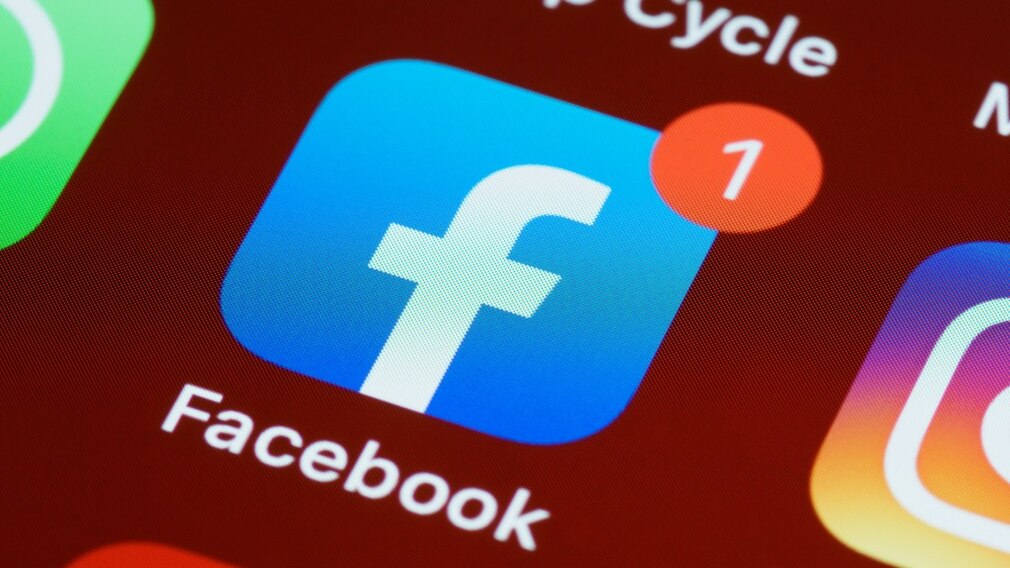 Ukraine-Krieg: Facebook lockert Regeln für Hassrede