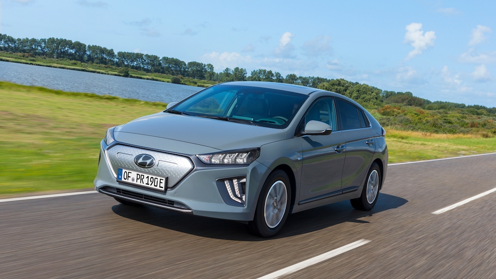 Hyundai Ioniq Elektro: Moderne Limousine zum kleinen Preis - COMPUTER BILD