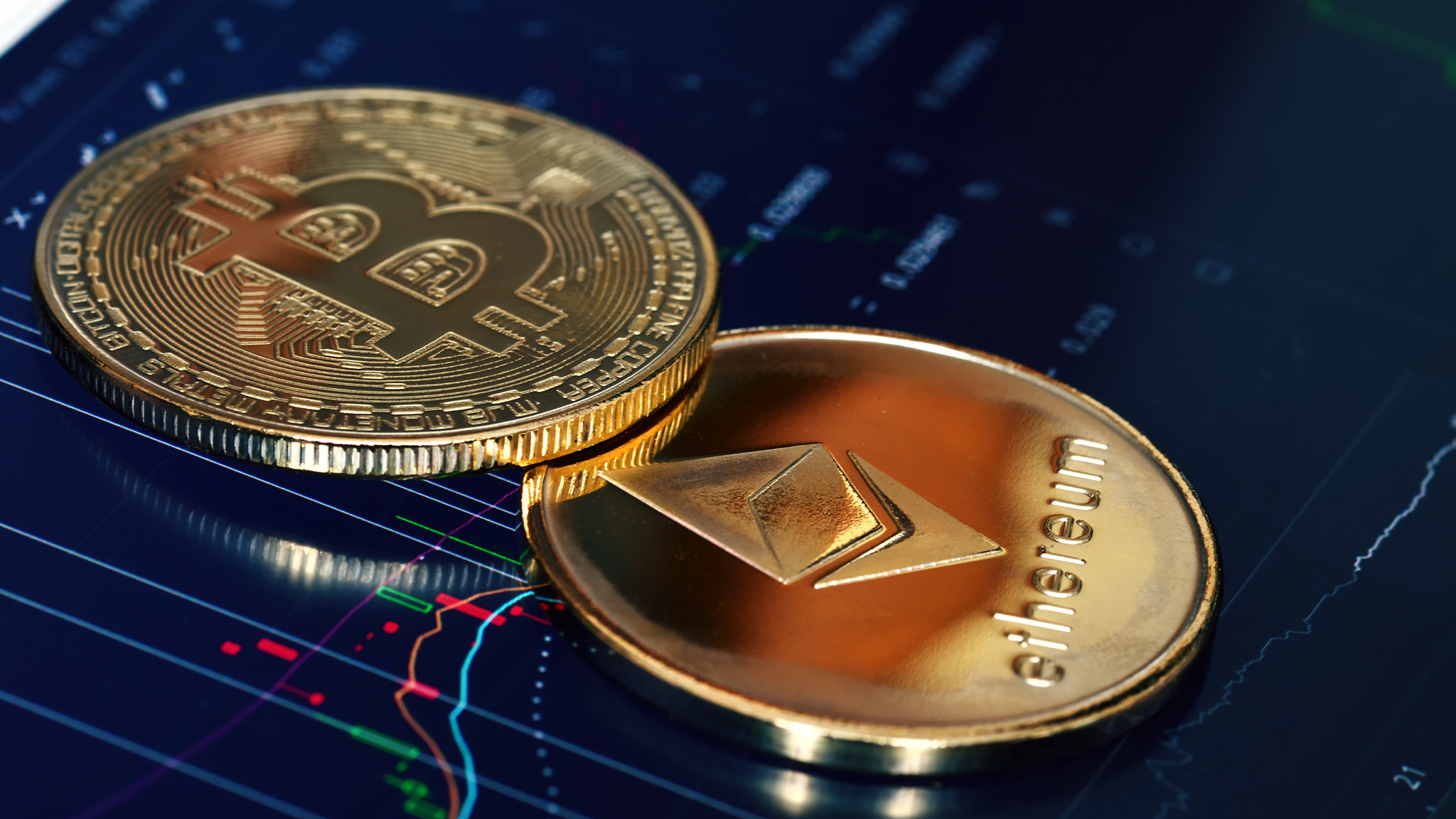 Crypto services. Логотипы криптовалют. Биткоин фон. Биткоин и эфириум. Crypto services.