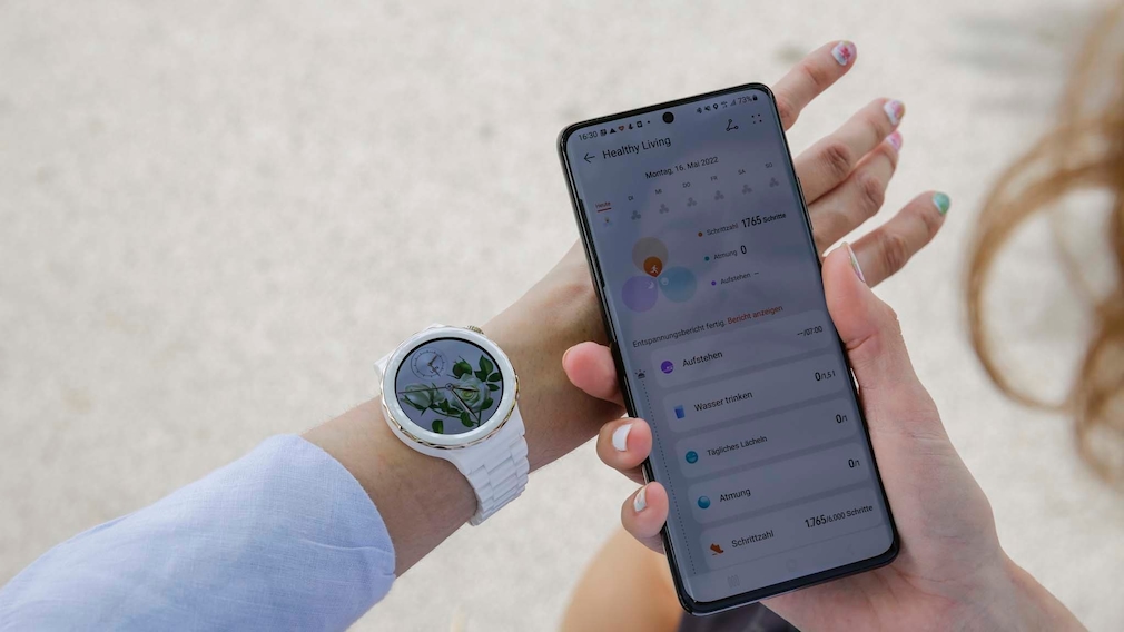Huawei Watch GT 3 Pro vorab im Praxis-Test: Edle Uhr mit Versprechungen im Gepäck Die Huawei-Health-App lernt künftig weitere Funktionen, die teils nur mit dem Abomodell nutzbar werden. 