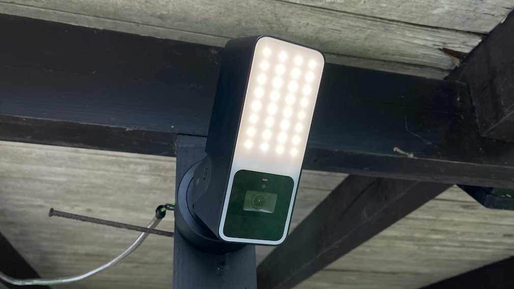 Eve Outdoor Cam, LEDs