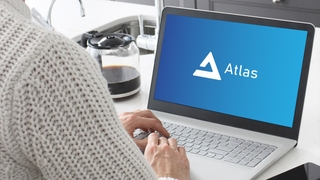 AtlasOS: Windows als Open-Source-Projekt mit Fokus auf Speed "Eine Open-Source-Modifikation des Betriebssystems Windows 10, die zur Optimierung der Leistung und Latenz entwickelt wurde"  das will AtlasOS laut GitHub sein.