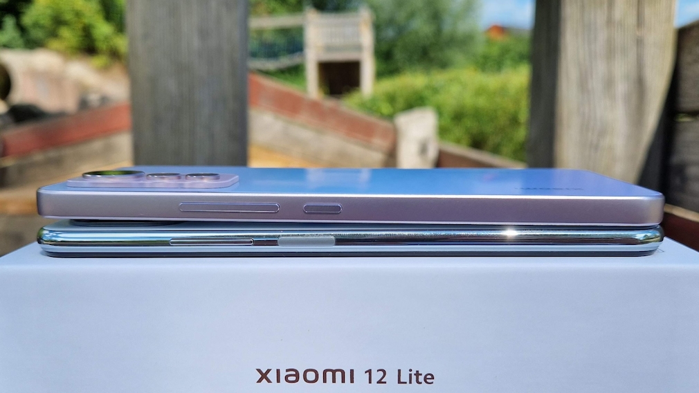 Xiaomi 12 Lite vs Xiaomi 11 Lite 5G NE
