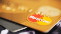 Goldene Kreditkarte beantragen
